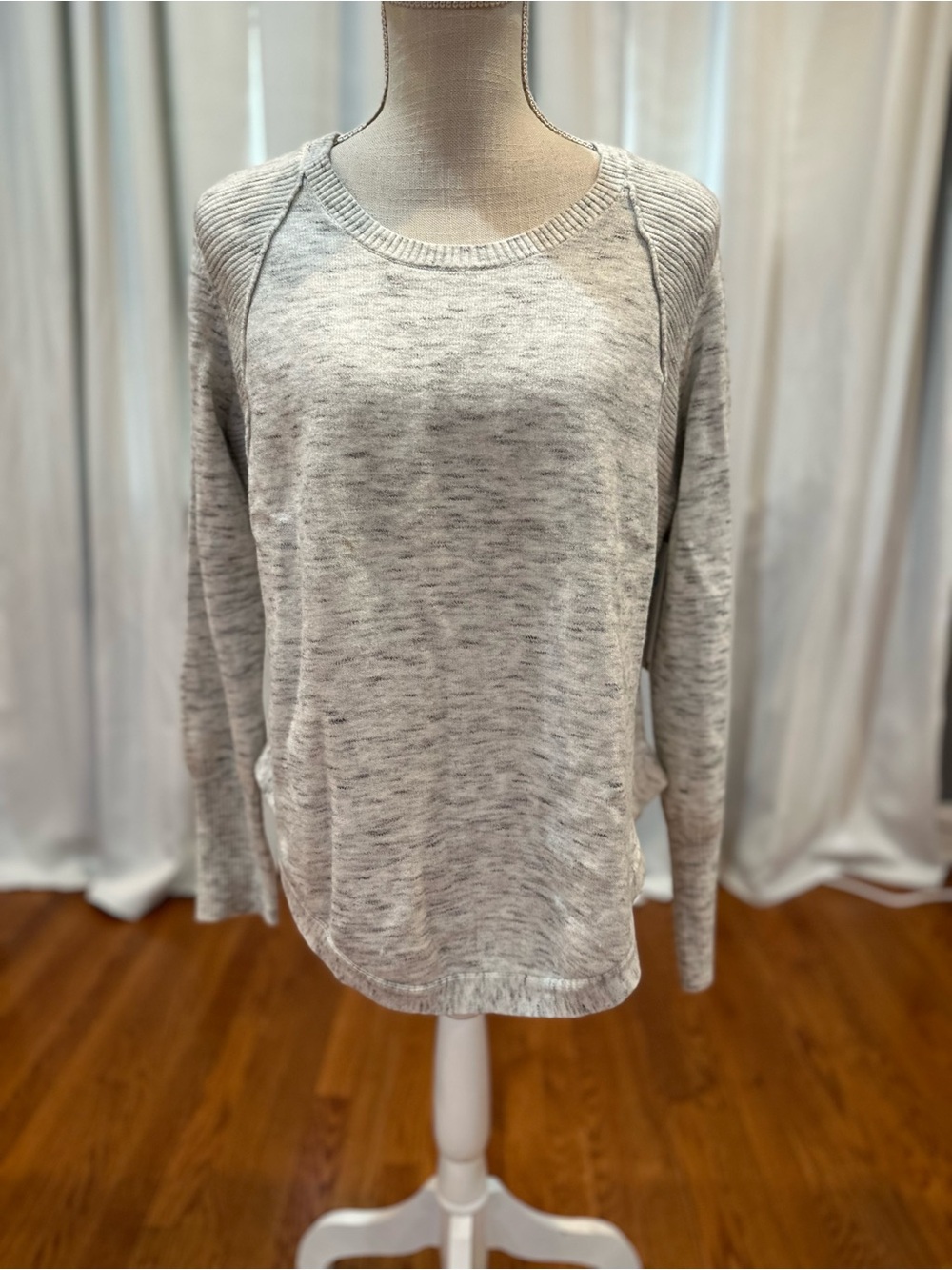 RD Style soft heather gray knitted sweater women’s size large petite New